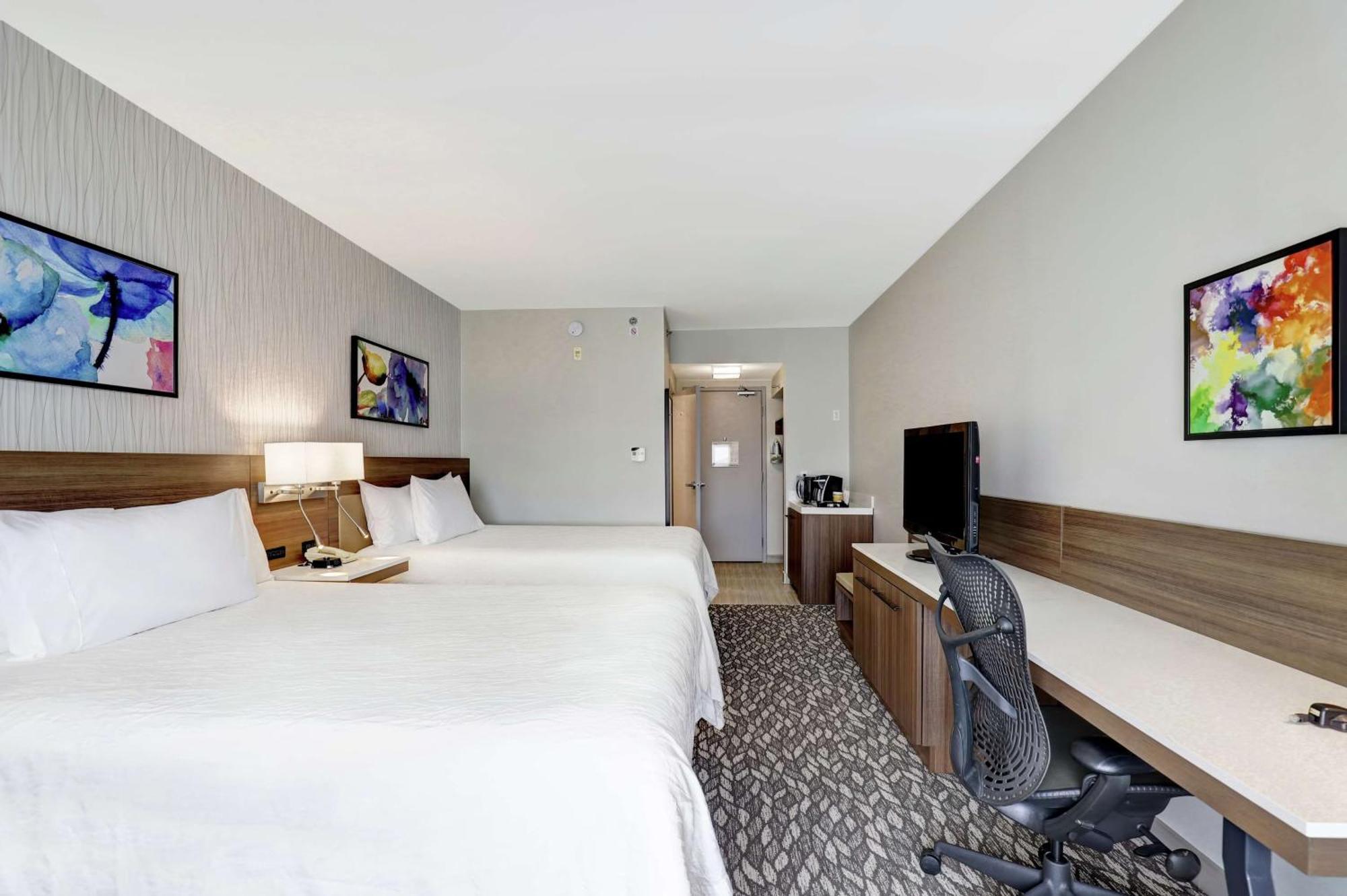 Hilton Garden Inn Toronto/Ajax Exterior photo