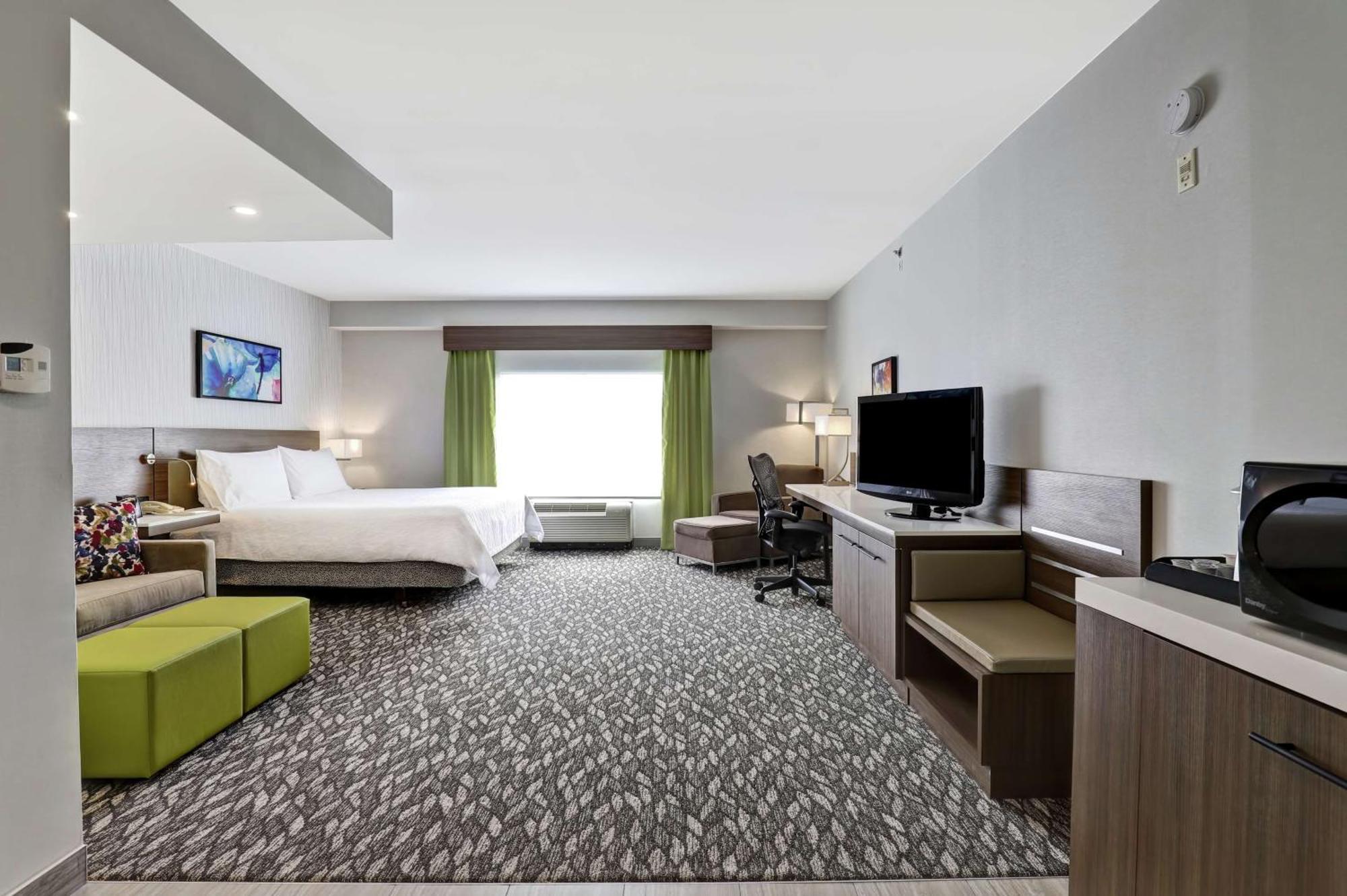 Hilton Garden Inn Toronto/Ajax Exterior photo