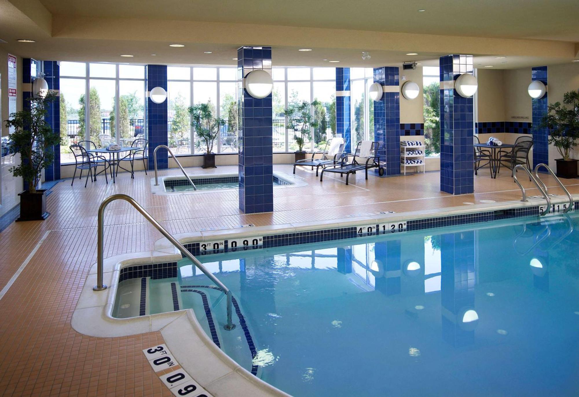 Hilton Garden Inn Toronto/Ajax Exterior photo